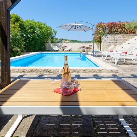 Villa Samanta By Rent Istria Momjan