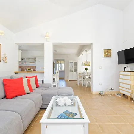 Samanta By Rent Istria Villa *