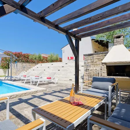 Villa Samanta By Rent Istria Momjan