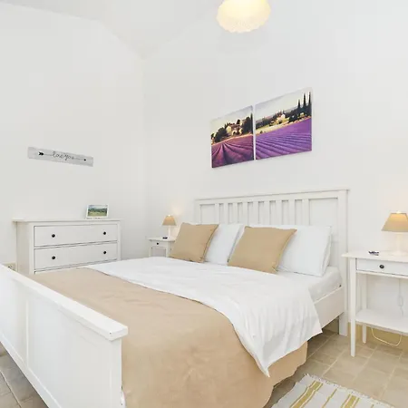 Samanta By Rent Istria Momjan